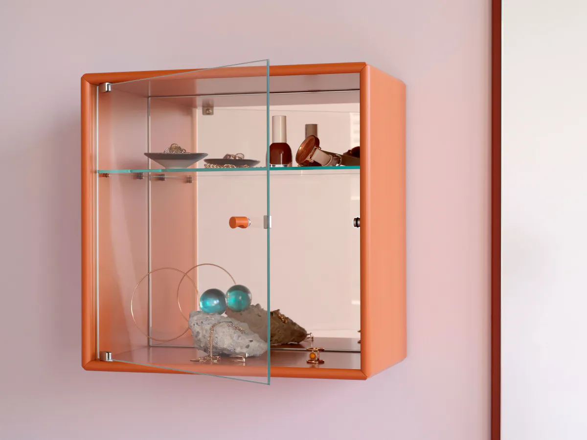 PERFUME cabinet with mirror
