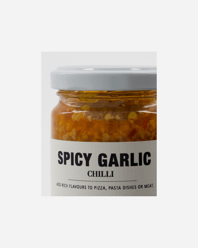 Spicy Garlic, chilli