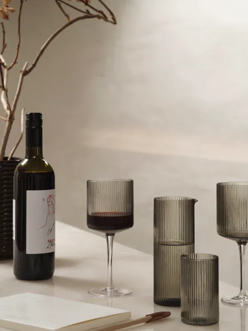 Hovedbilde Ripple Red Wine Glasses - Smoked (set of 2)